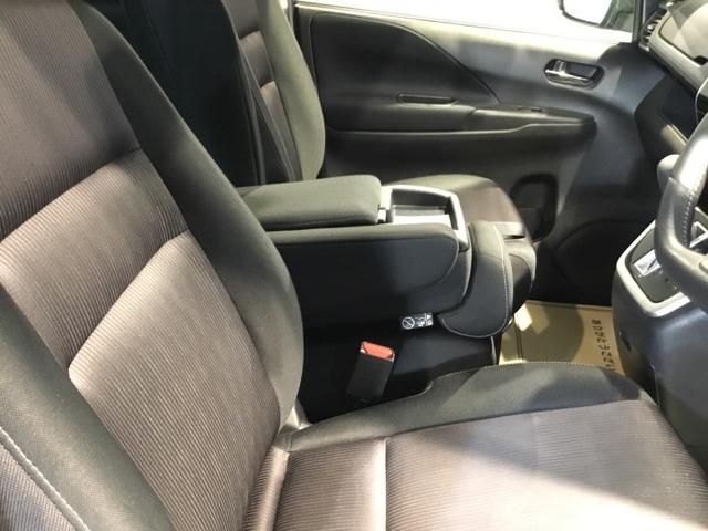 セレナ ハイウェイスター　メモリーナビ　フルセグ　全周囲カメラ　ＥＴＣ　アラビュー　ＡＣ　ＰＳ　インテリキー　カーテンエアバック　横滑り防止　記録簿　盗難防止　キーレス　ＡＢＳ　パワーウインドウ　ダブルエアバック　エアバック（20枚目）