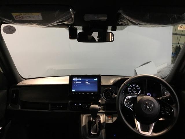 Ｎ－ＯＮＥ プレミアム　試乗車　リアカメラ　ＥＴＣ　両席エアバック　横滑り防止装置　ソナー　禁煙　Ｂカメラ　ＬＥＤヘッドライト　衝突被害軽減ブレーキ　サイドカーテンエアバック　オートクルーズコントロール　ＡＢＳ　ドラレコ（2枚目）