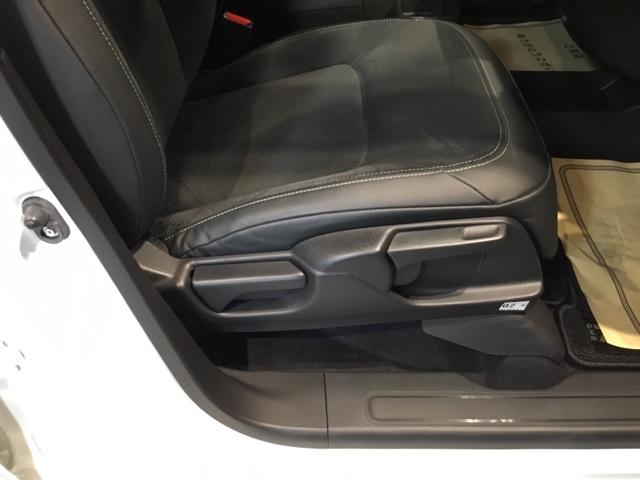 Ｎ－ＯＮＥ プレミアム　試乗車　リアカメラ　ＥＴＣ　両席エアバック　横滑り防止装置　ソナー　禁煙　Ｂカメラ　ＬＥＤヘッドライト　衝突被害軽減ブレーキ　サイドカーテンエアバック　オートクルーズコントロール　ＡＢＳ　ドラレコ（17枚目）