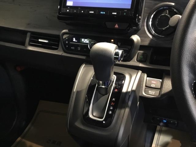 Ｎ－ＯＮＥ プレミアム　試乗車　リアカメラ　ＥＴＣ　両席エアバック　横滑り防止装置　ソナー　禁煙　Ｂカメラ　ＬＥＤヘッドライト　衝突被害軽減ブレーキ　サイドカーテンエアバック　オートクルーズコントロール　ＡＢＳ　ドラレコ（23枚目）