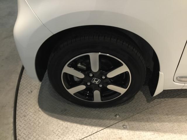 Ｎ－ＯＮＥ プレミアム　試乗車　リアカメラ　ＥＴＣ　両席エアバック　横滑り防止装置　ソナー　禁煙　Ｂカメラ　ＬＥＤヘッドライト　衝突被害軽減ブレーキ　サイドカーテンエアバック　オートクルーズコントロール　ＡＢＳ　ドラレコ（33枚目）