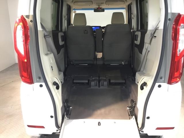 Ｎ－ＢＯＸ Ｇ・スロープＬホンダセンシング　福祉車両　メモリーナビ　ＥＴＣ　リアカメラ　横滑り防止装置　ＬＥＤヘッド　アクティブクルーズコントロール　スマートキー　Ｒカメラ　エアコン　アイドリングストップ　ＤＶＤ　エアバッグ　サイドエアバッグ（12枚目）