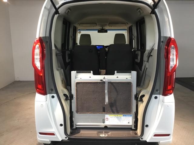 Ｎ－ＢＯＸ Ｇ・スロープＬホンダセンシング　福祉車両　メモリーナビ　ＥＴＣ　リアカメラ　横滑り防止装置　ＬＥＤヘッド　アクティブクルーズコントロール　スマートキー　Ｒカメラ　エアコン　アイドリングストップ　ＤＶＤ　エアバッグ　サイドエアバッグ（13枚目）