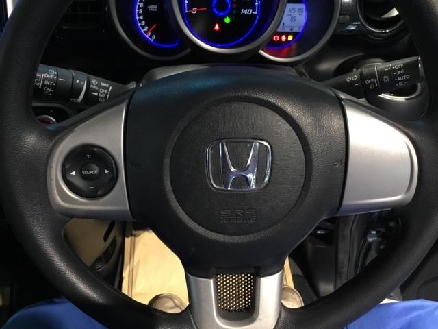 N-BOXカスタム G・Aパッケージ メモリーナビ ETC スペアキー PW 両側スライド片側電動ドア サイドエアバック 横滑り防止機能 スマートキー&プッシュスタート ベンチ席 地デジフルセグTV 盗難警報装置 パワステ ABS エアB(3枚目)