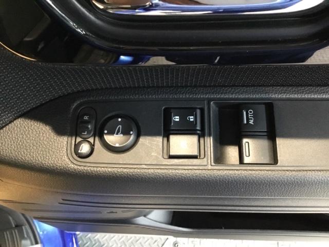 N-VAN+スタイル ファン ベットキット メモリーナビ ドラレコ リアカメラ 誤発信抑制 LEDライト フルセグTV USB バックモニター 両側スライド スマートキー キーフリー 運転席エアバッグ PW WSRS ABS(16枚目)