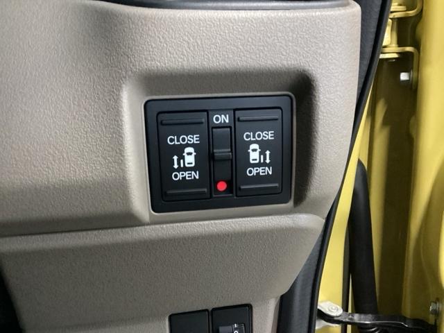 Ｎ－ＢＯＸジョイ ベースグレード　両側電動スライドドア　先進ライト　ＥＴＣ　衝突軽減ブレーキ　サイドＳＲＳ　横滑り防止機能　エアバッグ　盗難防止システム　ベンチシート　フルセグＴＶ　エアコン　オートハイビーム　パワーウィンドウ　ＵＳＢ（11枚目）