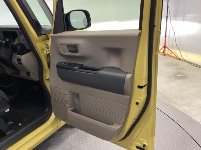 Ｎ－ＢＯＸジョイ ベースグレード　両側電動スライドドア　先進ライト　ＥＴＣ　衝突軽減ブレーキ　サイドＳＲＳ　横滑り防止機能　エアバッグ　盗難防止システム　ベンチシート　フルセグＴＶ　エアコン　オートハイビーム　パワーウィンドウ　ＵＳＢ（27枚目）