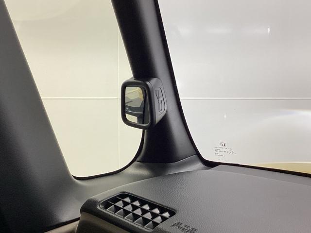 Ｎ－ＢＯＸジョイ ベースグレード　両側電動スライドドア　先進ライト　ＥＴＣ　衝突軽減ブレーキ　サイドＳＲＳ　横滑り防止機能　エアバッグ　盗難防止システム　ベンチシート　フルセグＴＶ　エアコン　オートハイビーム　パワーウィンドウ　ＵＳＢ（31枚目）