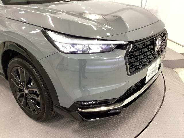 ヴェゼル ｅ：ＨＥＶＲＳ　リアカメラ　電動リアゲート　ＥＴＣ　ＬＥＤヘッドランプ　オートエアコン　パーキングセンサー　誤発進抑制機能　Ｂカメラ　オートマチックハイビーム　ＵＳＢ　スマートキー　フルセグ　パワーテールゲート（20枚目）