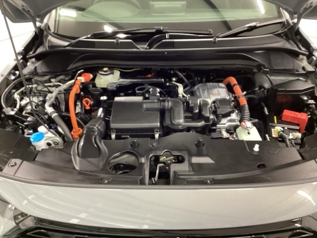 ヴェゼル ｅ：ＨＥＶＲＳ　リアカメラ　電動リアゲート　ＥＴＣ　ＬＥＤヘッドランプ　オートエアコン　パーキングセンサー　誤発進抑制機能　Ｂカメラ　オートマチックハイビーム　ＵＳＢ　スマートキー　フルセグ　パワーテールゲート（21枚目）