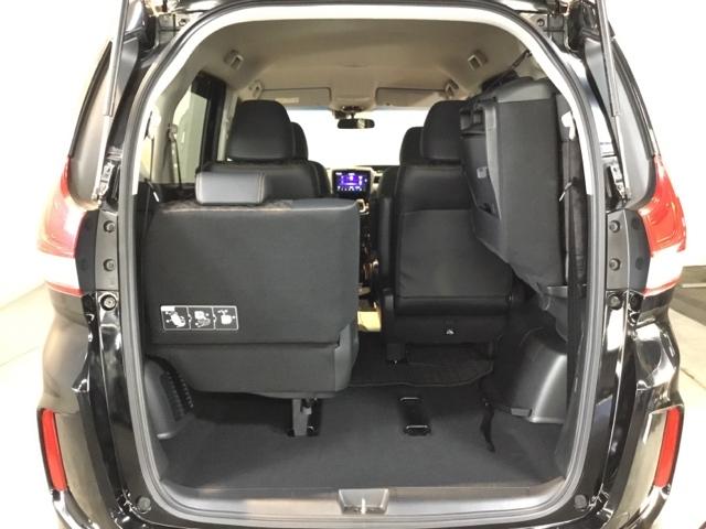 フリードハイブリッド ハイブリッド・クロスターホンダセンシング　両側電動スライドドア　ＥＴＣ　リアカメラ　追従式クルーズコントロール　後カメラ　盗難防止　スマートキー　ＶＳＡ　ＡＢＳ　エアバッグ　ＥＣＯモード　キーフリー　運転席助手席エアバッグ　カーテンエアバッグ（11枚目）