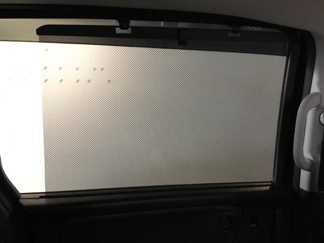 フリードハイブリッド ハイブリッド・クロスターホンダセンシング　両側電動スライドドア　ＥＴＣ　リアカメラ　追従式クルーズコントロール　後カメラ　盗難防止　スマートキー　ＶＳＡ　ＡＢＳ　エアバッグ　ＥＣＯモード　キーフリー　運転席助手席エアバッグ　カーテンエアバッグ（14枚目）