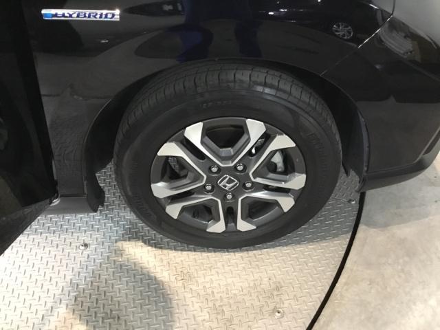 フリードハイブリッド ハイブリッド・クロスターホンダセンシング　両側電動スライドドア　ＥＴＣ　リアカメラ　追従式クルーズコントロール　後カメラ　盗難防止　スマートキー　ＶＳＡ　ＡＢＳ　エアバッグ　ＥＣＯモード　キーフリー　運転席助手席エアバッグ　カーテンエアバッグ（35枚目）