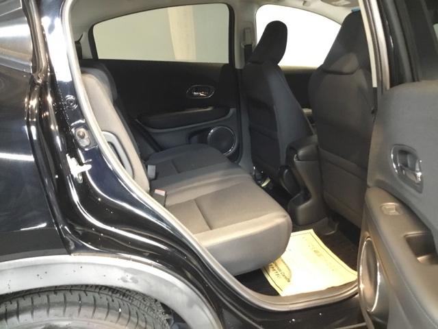 ヴェゼル Ｘ・ホンダセンシング　リアカメラ　ＥＴＣ　リアカメラ　ＵＳＢ入力　スマートキープッシュスタート　地デジＴＶ　ＬＥＤライト　サイドエアバック　アダプティブクルーズ　Ｗエアバッグ　セキュリティアラーム　オートエアコン　Ｒカメラ（13枚目）