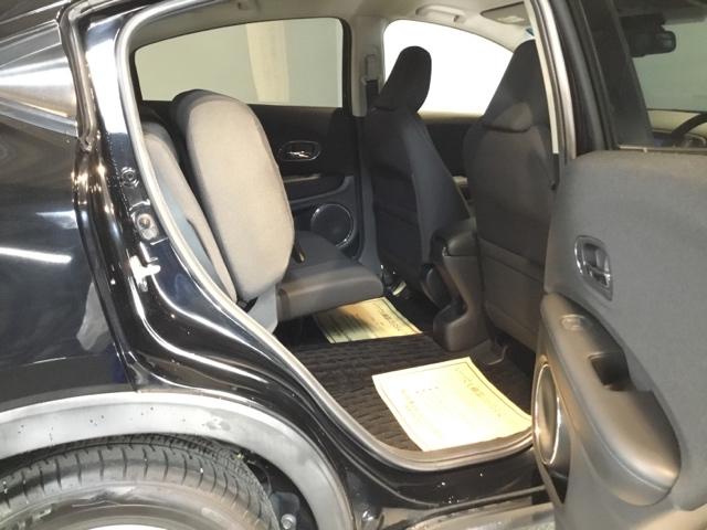 ヴェゼル Ｘ・ホンダセンシング　リアカメラ　ＥＴＣ　リアカメラ　ＵＳＢ入力　スマートキープッシュスタート　地デジＴＶ　ＬＥＤライト　サイドエアバック　アダプティブクルーズ　Ｗエアバッグ　セキュリティアラーム　オートエアコン　Ｒカメラ（14枚目）