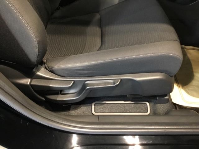 ヴェゼル Ｘ・ホンダセンシング　リアカメラ　ＥＴＣ　リアカメラ　ＵＳＢ入力　スマートキープッシュスタート　地デジＴＶ　ＬＥＤライト　サイドエアバック　アダプティブクルーズ　Ｗエアバッグ　セキュリティアラーム　オートエアコン　Ｒカメラ（16枚目）