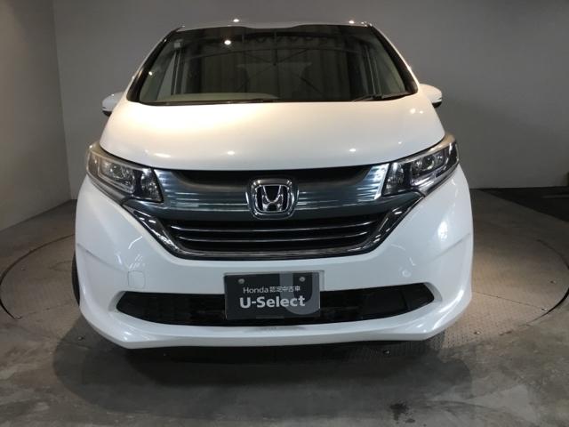 フリードハイブリッド ハイブリッド・Ｇホンダセンシング　リアカメラ　メモリーナビ　ＥＴＣ　Ｗエアバッグ　ミュージックプレイヤー接続可　記録簿付　クルコン　ＤＶＤ再生　Ｒカメ　ナビＴＶ　ＬＥＤライト　ＶＳＡ　地デジＴＶ　ＡＢＳ　アイスト　運転席エアバッグ（6枚目）