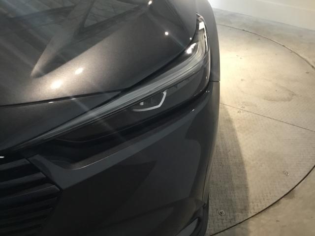 ヴェゼル ｅ：ＨＥＶＺ　メモリーナビ　ドラレコ　ＥＴＣ　リアカメラ　スマートキー＆プッシュスタート　ダブルエアコン　サイドＳＲＳ　イモビ　地デジ　Ｂカメ　キーレスエントリー　Ｃソナー　ＵＳＢポート　ＰＳ　ＬＥＤライト　ＡＡＣ（36枚目）