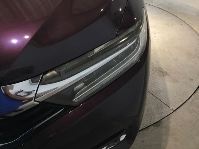 �w�b�h���C�g�͏ȓd�́A�����ۂ����Ŗ��邢�k�d�c�w�b�h���C�g�ł��B��Ԃ�J�V���ɂ����E�𖾂邭�Ƃ炵�Ă���܂��B