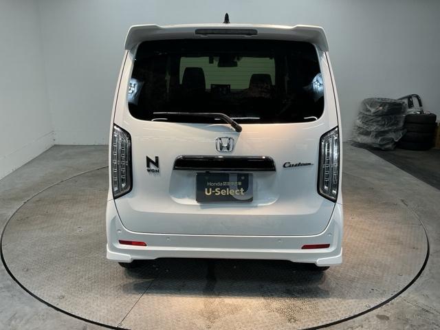 Ｌ　試乗車　メモリーナビ　ＥＴＣ　ドラレコ　リアカメラ　ＢＴ接続　サイドエアバック　フルセグテレビ　ＡＣＣ　横滑り防止　リヤカメラ　車線逸脱警報　シートヒータ　禁煙車　コーナーセンサー　ＵＳＢ　ＤＶＤ（画像7）