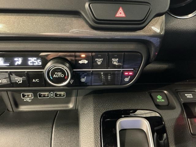 Ｌ　試乗車　メモリーナビ　ＥＴＣ　ドラレコ　リアカメラ　ＢＴ接続　サイドエアバック　フルセグテレビ　ＡＣＣ　横滑り防止　リヤカメラ　車線逸脱警報　シートヒータ　禁煙車　コーナーセンサー　ＵＳＢ　ＤＶＤ（画像20）