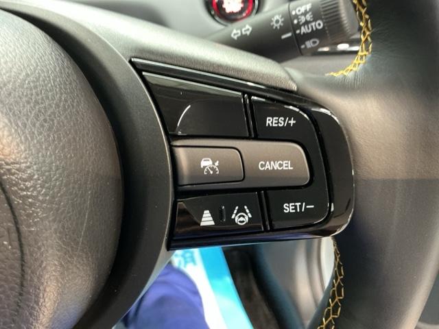 ＲＳ　試乗車　ＥＴＣ　リアカメラ　ドラレコ　衝突安全ボディ　カーテンエアバック　前後ソナー　ＬＥＤヘッドランプ　オートライト　電格ミラー　ＡＢＳ　バックモニター　横滑防止装置　レーダークルーズ　エアコン（画像27）