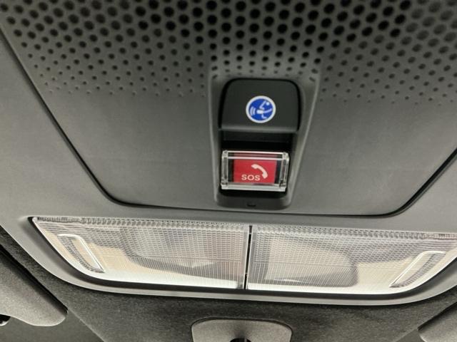 ベースグレード　試乗車　メモリーナビ　ＥＴＣ　ドラレコ　リアカメラ　両側ＰＳＤ　運転席シートヒーター　衝突被害軽減ブレーキ　整備記録簿　スマ－トキ－　エアコン　ＤＶＤ再生　横滑り防止機能　Ｒカメラ　ＬＥＤ　キーレス（画像30）