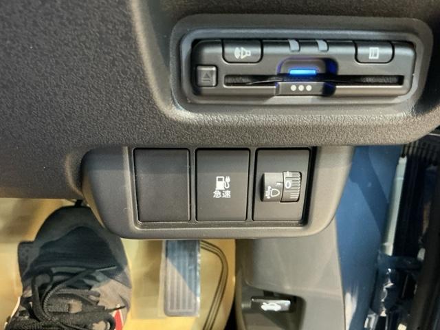 ｅ：Ｇ　試乗車　ディスプレイオーディオ　ＥＴＣ　ドラレコ　シートヒーター　電動格納ミラー　Ｂｌｕｅｔｏｏｔｈ　アダプティブクルーズコントロール　バックカメラ　ＬＥＤヘッドライト　パーキングセンサー（画像23）