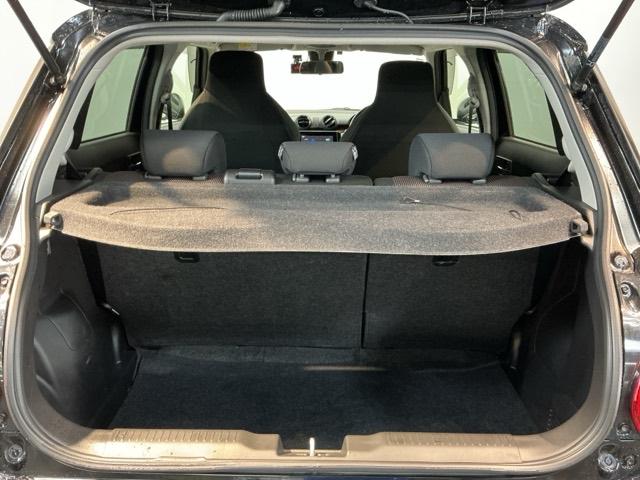 ベースグレード　メモリーナビ　リアカメラ　ＥＴＣ　軽減ブレーキ　ソナー　イモビ　ターボエンジン　横滑防止　ＢＬＵＥＴＯＯＴＨ　エアＢ　エアコン　サイドＳＲＳ　スマキー　パワーウィンドウ　ナビ・ＴＶ　キーフリーシステム（画像9）