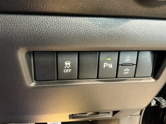 ベースグレード　メモリーナビ　リアカメラ　ＥＴＣ　軽減ブレーキ　ソナー　イモビ　ターボエンジン　横滑防止　ＢＬＵＥＴＯＯＴＨ　エアＢ　エアコン　サイドＳＲＳ　スマキー　パワーウィンドウ　ナビ・ＴＶ　キーフリーシステム（画像23）