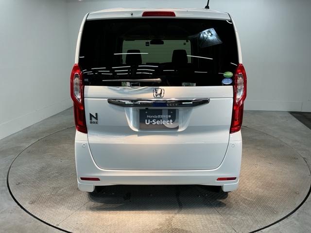 Ｇホンダセンシング　リアカメラ　純正ナビ　オートライト　ＥＴＣ　前後誤発進抑制機能　ベンチシ－ト　スマートキ　車線逸脱センサー　記録簿あり　ＡＵＴＯライト　衝突安全ボディ　横滑防止　ＬＥＤライト　フルオートエアコン（画像7）
