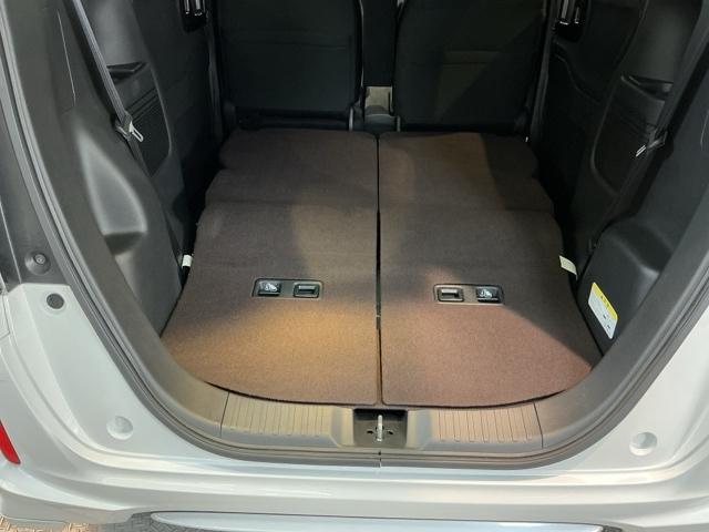 Ｇ・Ｌホンダセンシング　両側電動スライドドア　リアカメラ　ＥＴＣ　ドラレコ　横滑抑制　車線逸脱　スマキー　サイドＳＲＳ　Ｂｌｕｅｔｏｏｔｈ対応　ナビ＆ＴＶ　記録簿有　アダクティブクルーズＣ　ベンチシ－ト　フルセグ　ＵＳＢ（画像12）