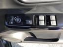 プレミアム　ＥＴＣ　ドラレコ　リアカメラ　ＵＳＢポート　衝突軽減　ＤＶＤ再生　ＥＳＣ　ＬＥＤ　シ－トヒ－タ－　バックカメラ　フルセグ　カーテンエアバック　ナビＴＶ　スマートキー　ＡＡＣ　クルーズコントロール（17枚目）