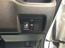 ベースグレード　試乗車　メモリーナビ　ドラレコ　ＥＴＣ　Ｐソナー　ナビテレビ　レーダーブレーキサポート　地デジ対応　サイドエアバック　Ｓヒータ　スマートキー＆プッシュスタート　横滑り防止　ＵＳＢ　盗難防止　エアバック（31枚目）