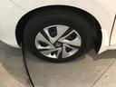 ハイブリッド・Ｇホンダセンシング　リアカメラ　メモリーナビ　ＥＴＣ　Ｗエアバッグ　ミュージックプレイヤー接続可　記録簿付　クルコン　ＤＶＤ再生　Ｒカメ　ナビＴＶ　ＬＥＤライト　ＶＳＡ　地デジＴＶ　ＡＢＳ　アイスト　運転席エアバッグ（32枚目）