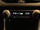 ダブルエアコンは、運転席と助手席でそれぞれ異なる温度を設定できます。
