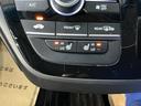 シートヒーター付き!直接体を温めてくれるので寒い日の運転も快適です。