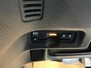 高速道路のご利用時にとても便利なETC車載器付。利用には車両情報を登録する「セットアップ」が別途必要です。