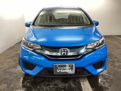 このフロントマスクは個性もいっぱい　人気の車です。 6