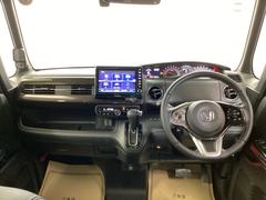 すみずみまで運転視界がクリア。狭い路地でも安心です。 2