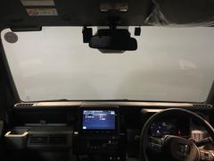 �ե���ȥ��饹���礭�����磻�ɤʻ볦�Ǳ�ž�⤷�䤹���ʤ�褦�����ꤵ��Ƥ��ޤ��� 2