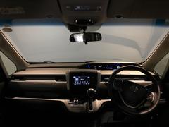 �ե���ȥ��饹���礭�����磻�ɤʻ볦�Ǳ�ž�⤷�䤹���ʤ�褦�����ꤵ��Ƥ��ޤ��� 2