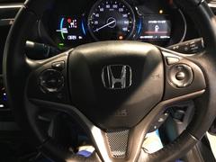 �ϥ�ɥ�α�¦�˥��롼������ȥ����롣��¦�˥����ǥ�����⡼�ȥ���ȥ����륹���å����긵�����Ǥ��������Ǥ��� 3