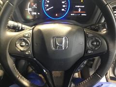 ��ˤʤ��ॹ�ƥ���󥰤Ǥ������ƥ���󥰤α�¦�ˤϥ��롼������ȥ����롢��¦�������ǥ�����⥳�󥹥��å��Ǥ����긵�����Ǥ���Τ������Ǥ��� 3