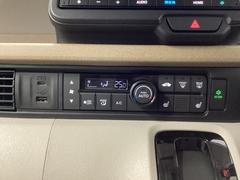 �ե륪���ȥ��������������줤�ޤ������ߤβ��٤����ꤹ������ǡ�������������̤�⡼�����ؤ�ư�ǥ���ȥ����뤷�Ƥ���ޤ��� 3