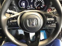 ��ˤʤ��ॹ�ƥ���󥰤Ǥ������ƥ���󥰤α�¦�ˤϥ��롼������ȥ����롢��¦�������ǥ�����⥳�󥹥��å��Ǥ����긵�����Ǥ���Τ������Ǥ��� 3