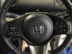 ��ˤʤ��ॹ�ƥ���󥰤Ǥ������ƥ���󥰤α�¦�ˤϥ��롼������ȥ����롢��¦�������ǥ�����⥳�󥹥��å��Ǥ����긵�����Ǥ���Τ������Ǥ��� 3