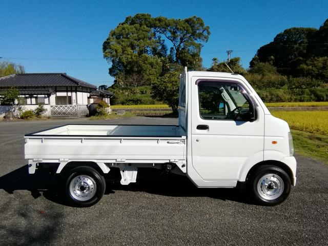 キャリイトラック ＫＣエアコン・パワステ　４ＷＤ　５速ミッション　パワステ　エアコン　三方開　　走行１４１６８０ｋｍ　タイミングチェーン　内外装クリーニング済み（4枚目）