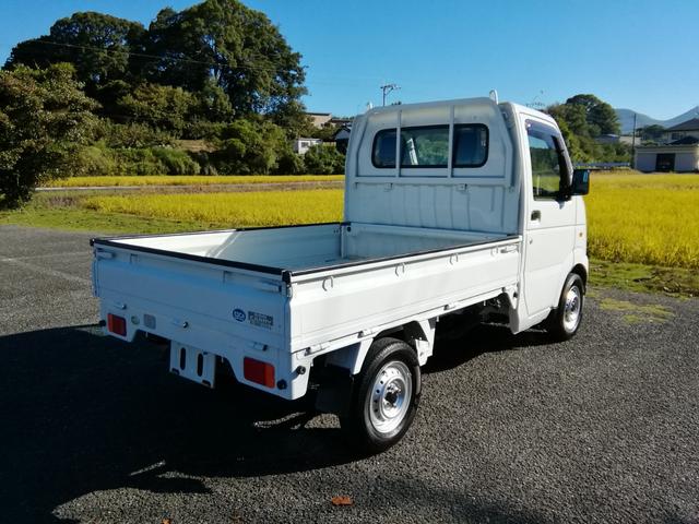 キャリイトラック ＫＣエアコン・パワステ　４ＷＤ　５速ミッション　パワステ　エアコン　三方開　　走行１４１６８０ｋｍ　タイミングチェーン　内外装クリーニング済み（5枚目）