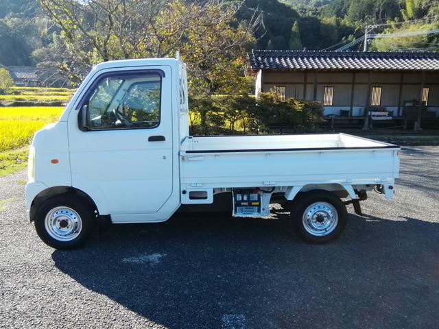 キャリイトラック ＫＣエアコン・パワステ　４ＷＤ　５速ミッション　パワステ　エアコン　三方開　　走行１４１６８０ｋｍ　タイミングチェーン　内外装クリーニング済み（9枚目）